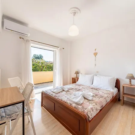 Lotus 3 Apartmán Almiros Beach